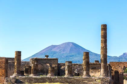 The towering heights of Vesuvius
